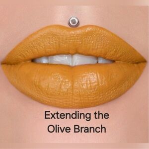 Jeffree Star Velvet Trap, Extending the Olive Branch, NIB